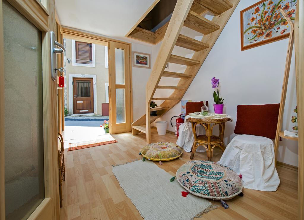 Apartment Premsai ロヴィニ エクステリア 写真
