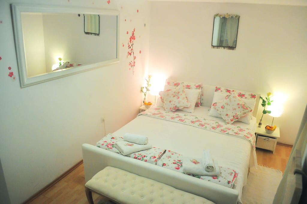 Apartment Premsai ロヴィニ エクステリア 写真