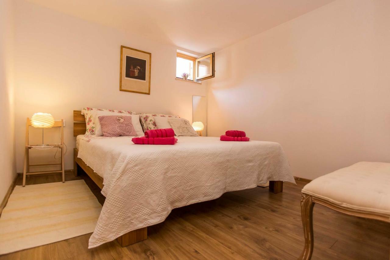 Apartment Premsai ロヴィニ エクステリア 写真