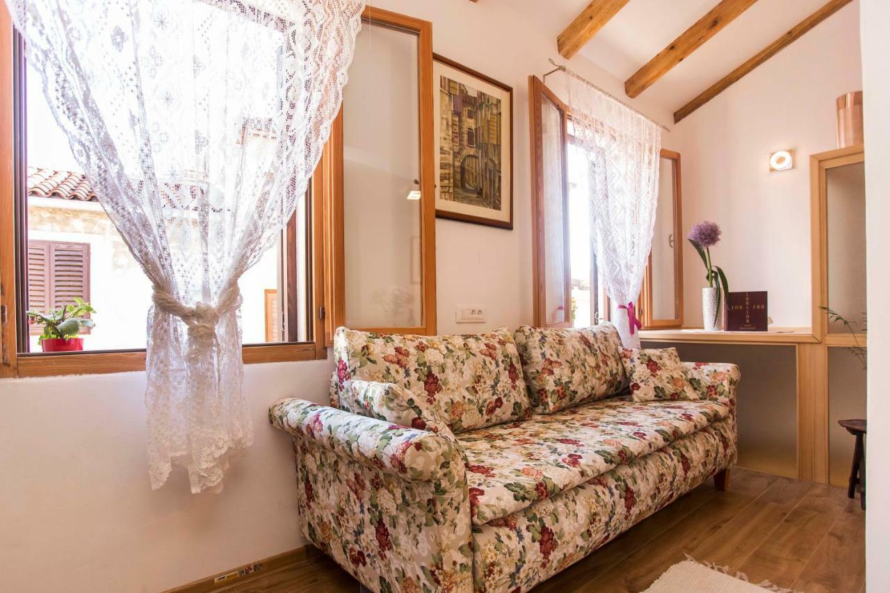 Apartment Premsai ロヴィニ エクステリア 写真